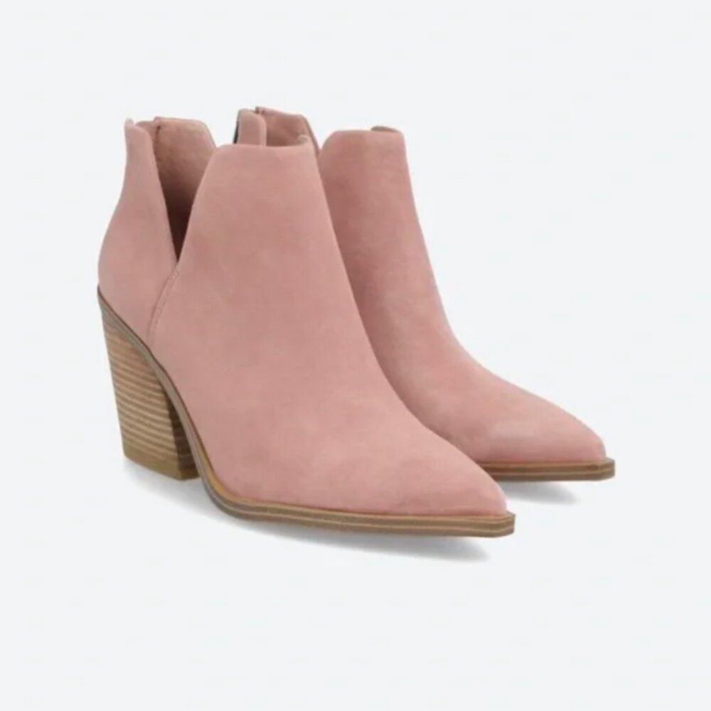 Vince Camuto Gigi Cumato: Rose colored suede ankle boots; Never worn; size 8.5US